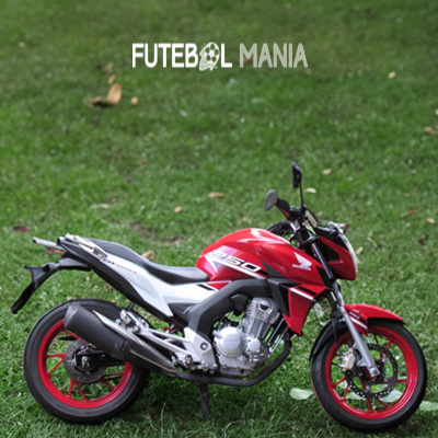 Honda CB 300F Twister